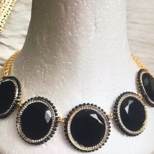 Elegant Black and Gold Necklace